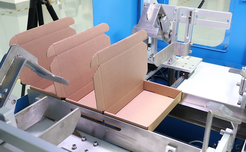 折盒机选型指南：从盒型、速度到行业标准，教你选对折盒机不踩坑